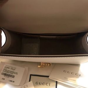 BRAND NEW GUCCI BAG